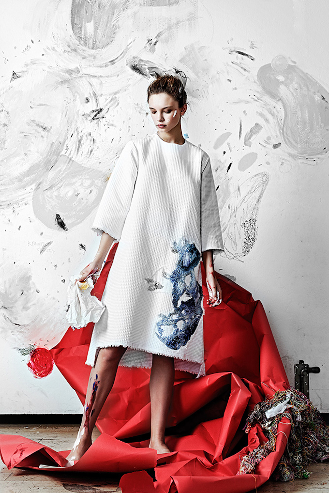 Cash And Go >> Lisa Smirnova Turns Clothing into Art with Colorful Embroidery Cash And Go >> Lisa Smirnova Turns Clothing into Art with Colorful Embroidery