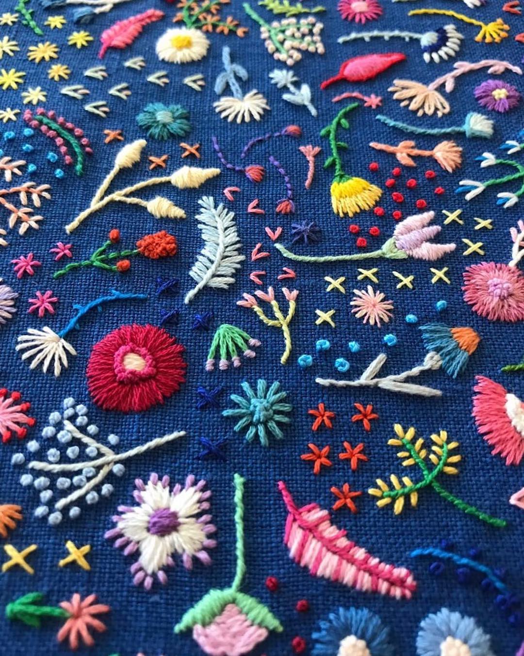 Tiny embroidery by Happy Cactus