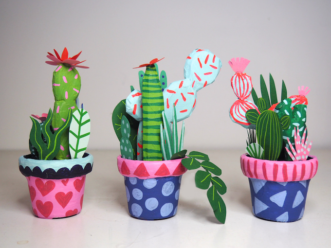 boerderij Vulgariteit Luxe Kim Sielbeck's Paper Cacti to Hold in the Palm of Your Hand