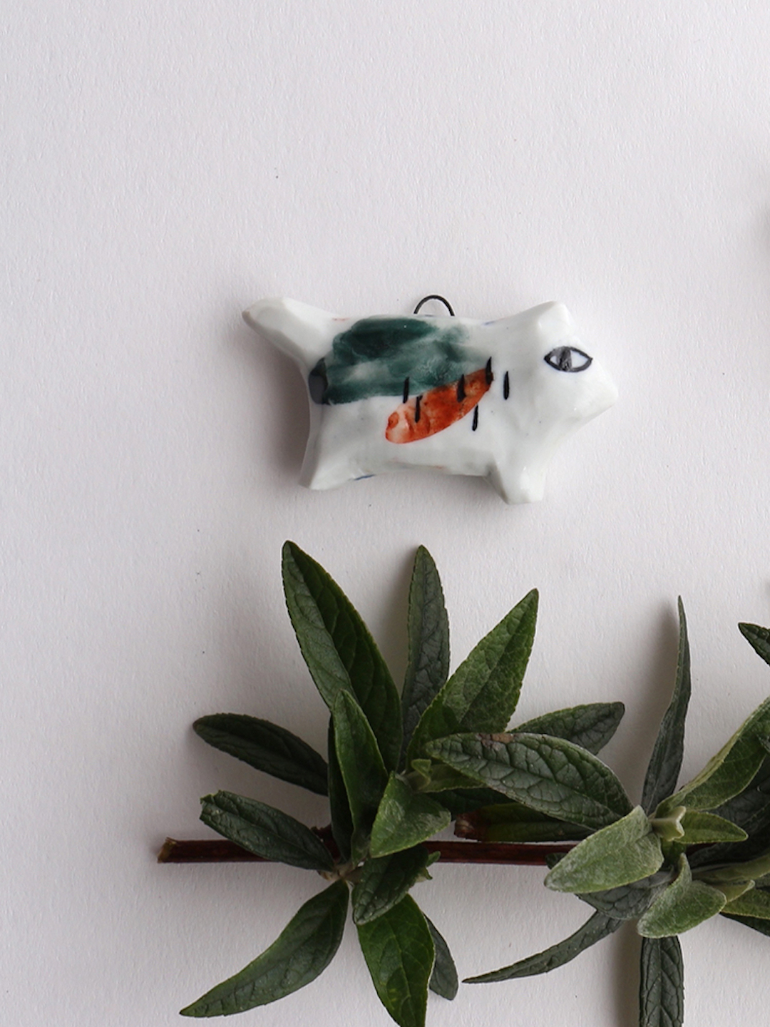 Painted ceramics by Elise Lefebvre