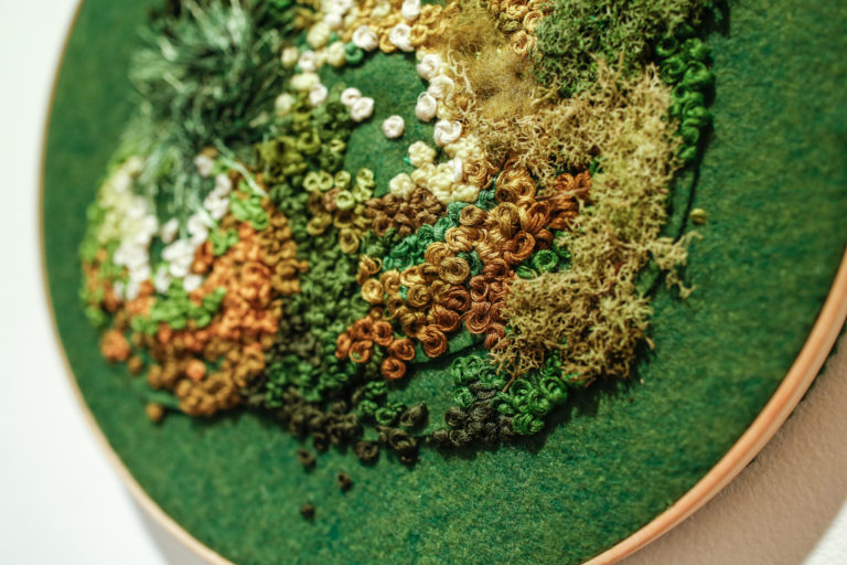 Embroidery Exhibition Puts Contemporary Fiber Art on White Gallery Walls