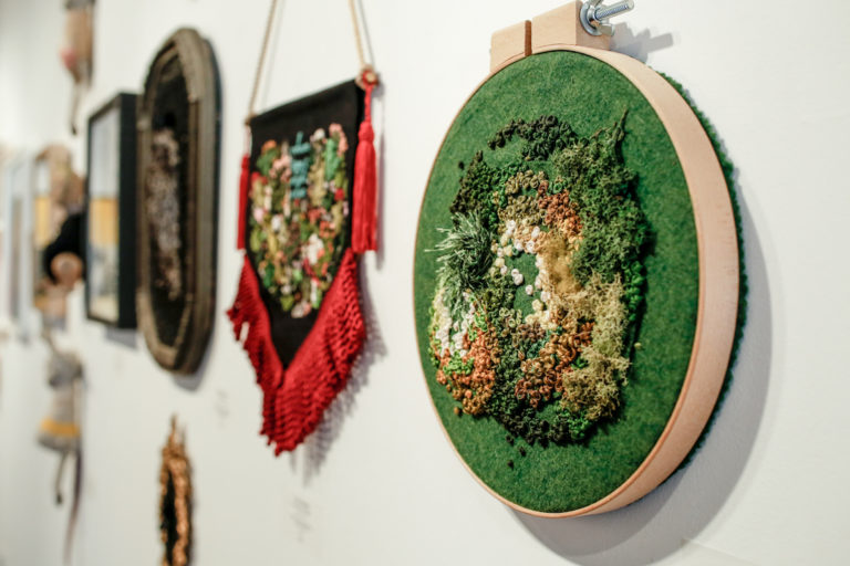 Embroidery Exhibition Puts Contemporary Fiber Art on White Gallery Walls