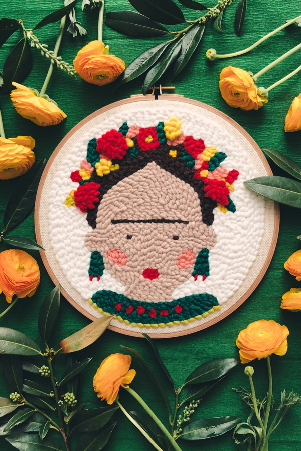 Punch needle kit of Frida Kahlo