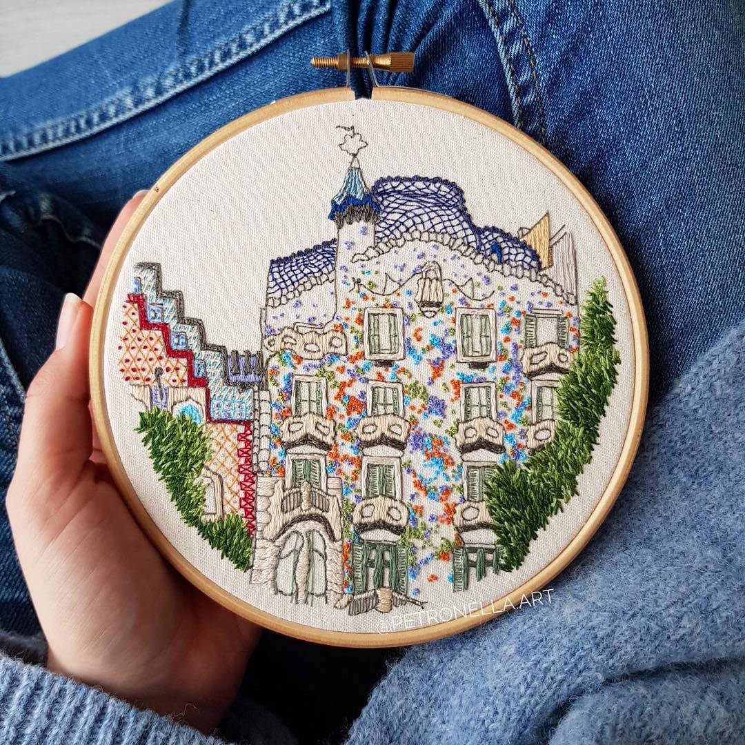 Architecture embroidery by Elin Petronella