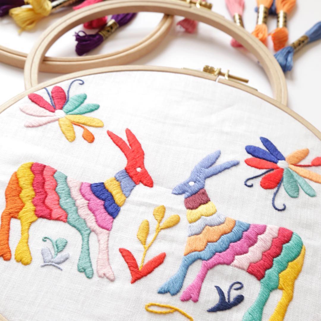 Free hand embroidery patterns available through DMC