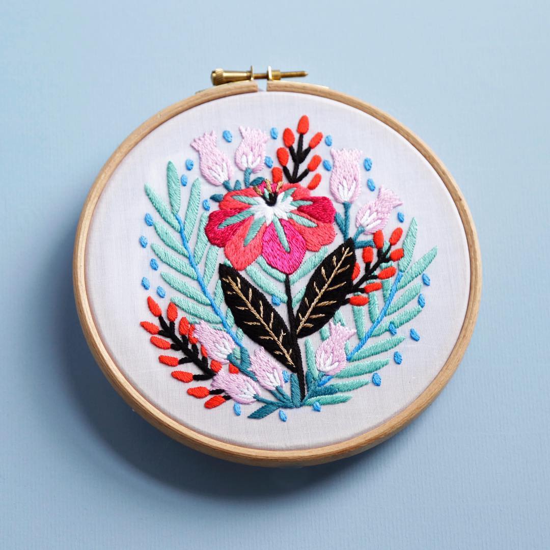 Free hand embroidery patterns available through DMC