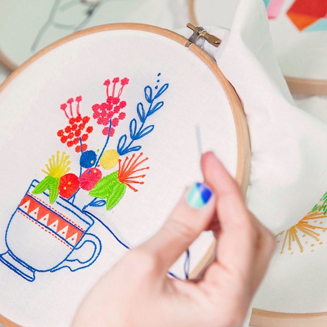 Free hand embroidery patterns available through DMC