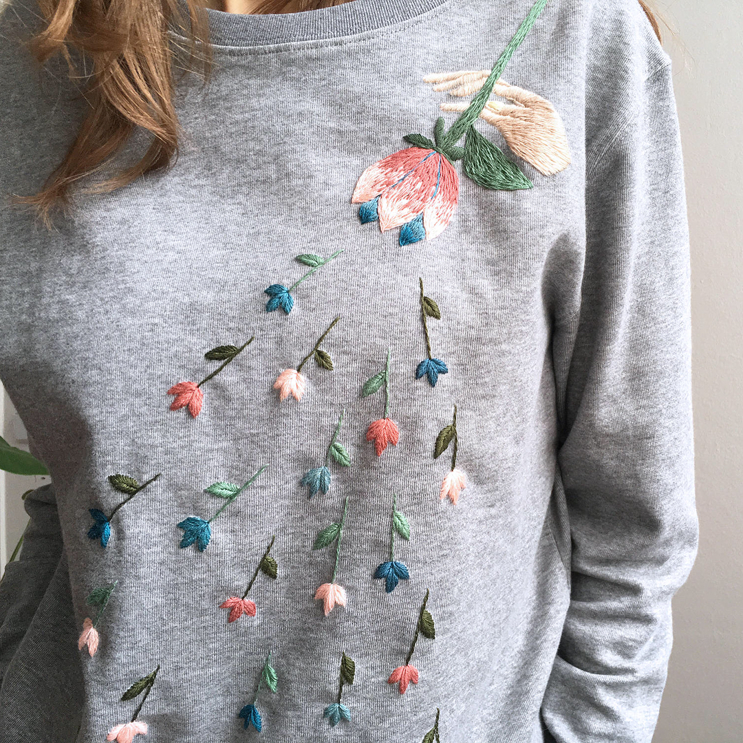 Embroidered clothing by Damaja Handmade