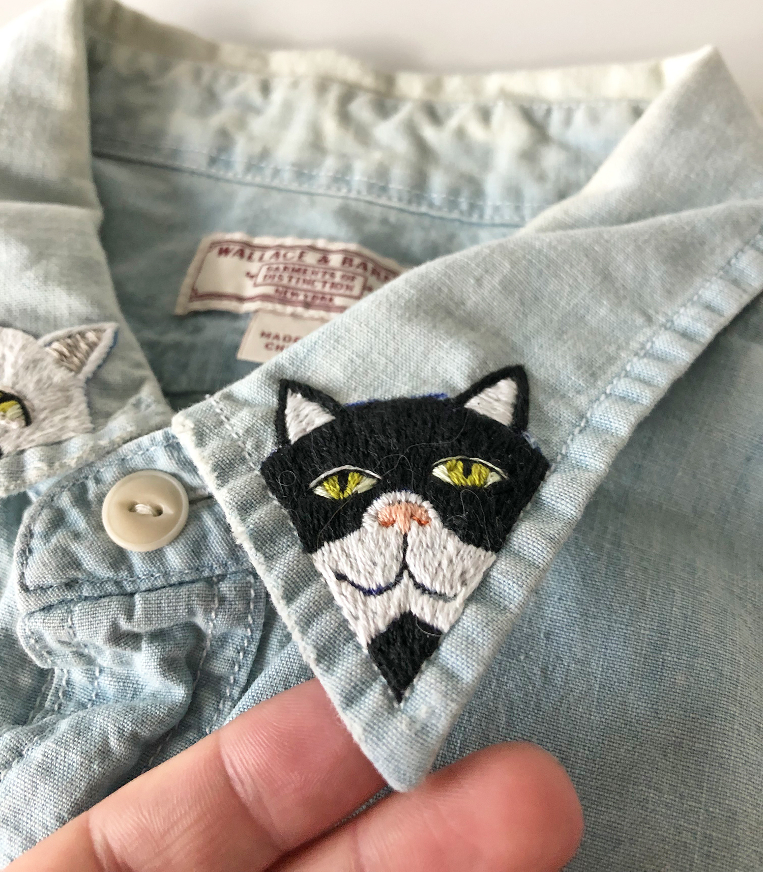 Embroidered cat clothing 