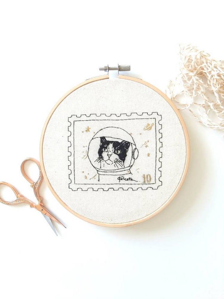Space kitty embroidery pattern