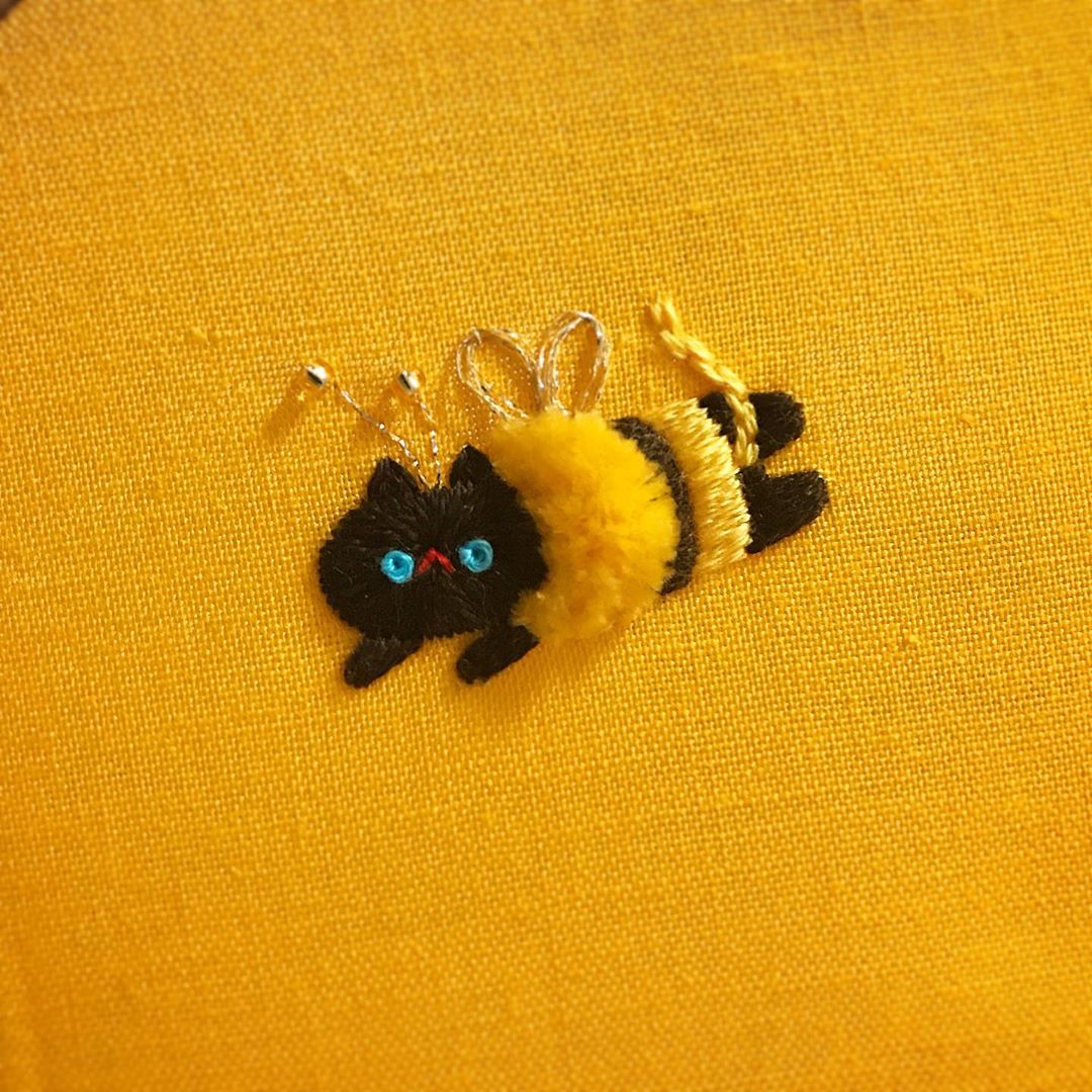 Cat embroidery by Nyang Stitch