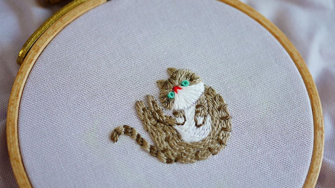 Cat embroidery by Nyang Stitch