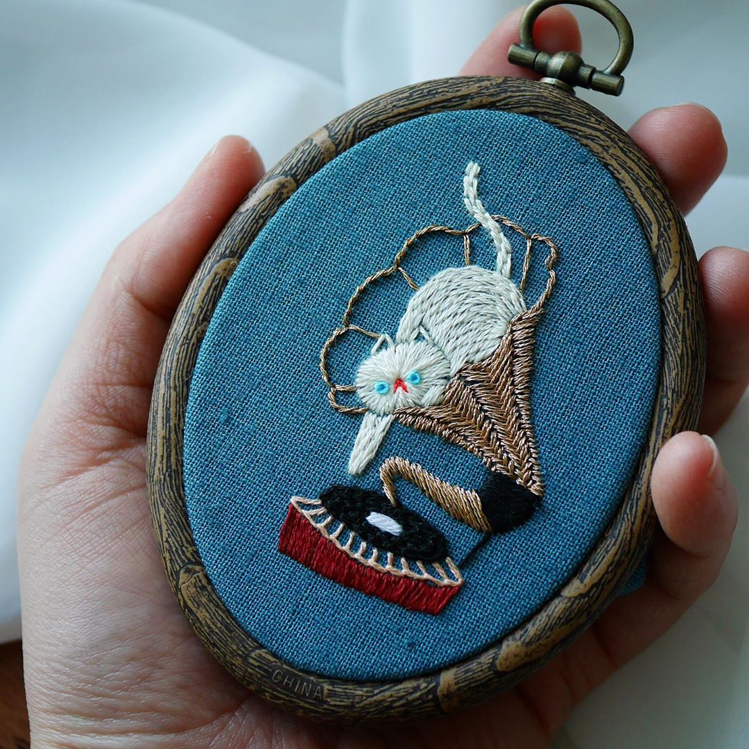 Funny cat embroideries by Nyang Stitch