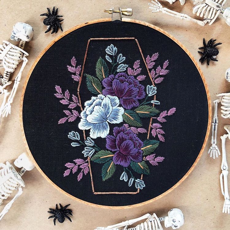 Fall-inspired embroidery pattern