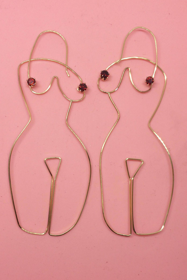 Lady-shaped wire earrings