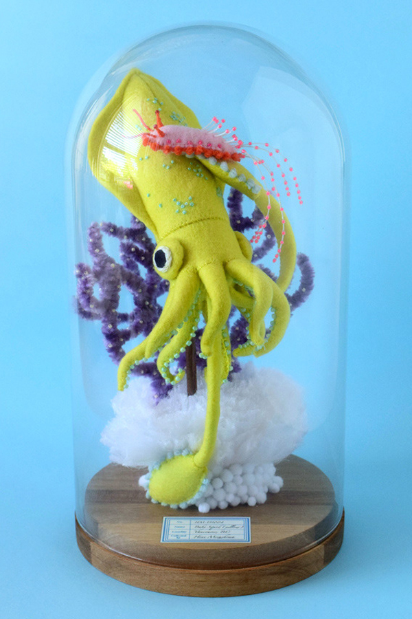 Squid sculpture made of felt 