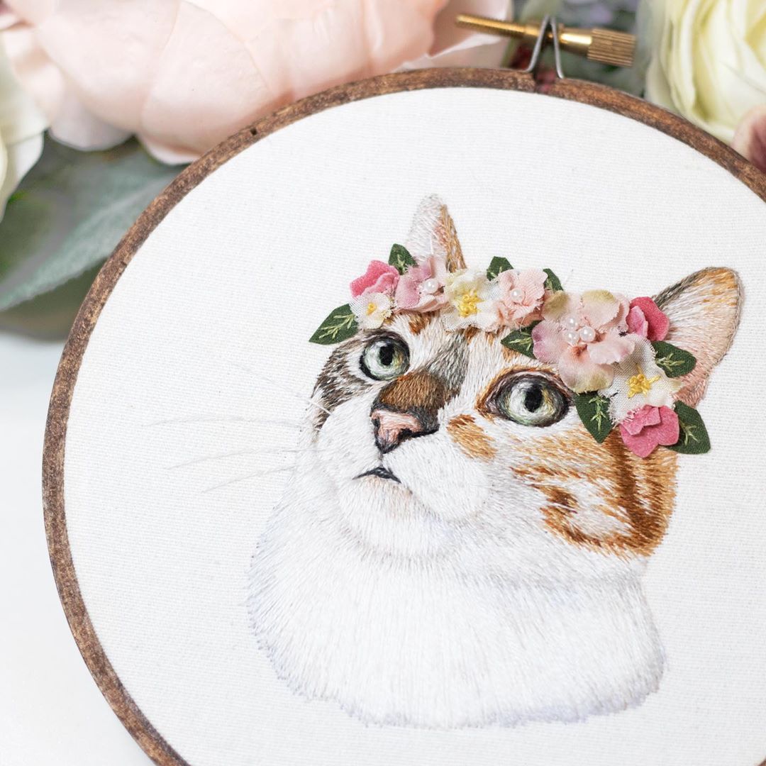 Hand embroidery pet portraits