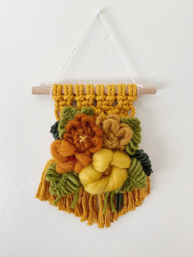 Macrame wall hanging