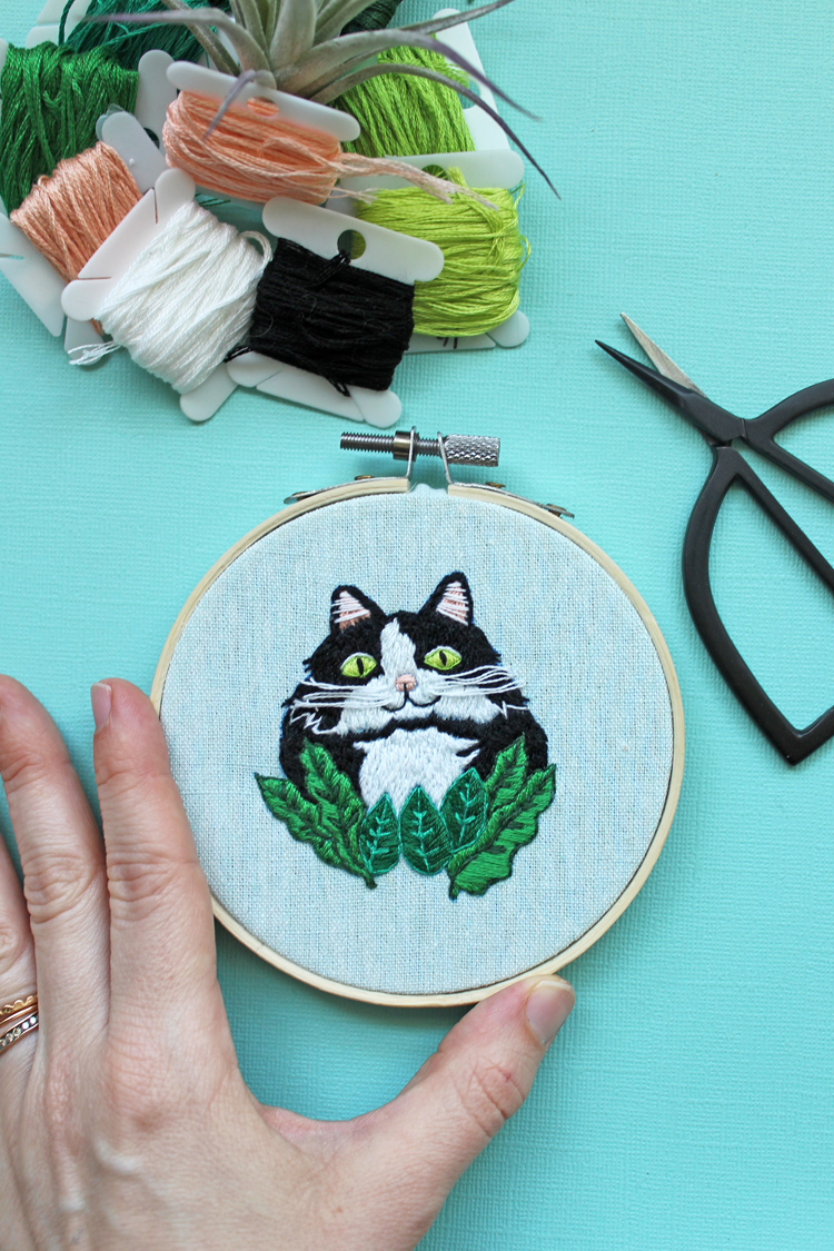 Cat downloadable hand embroidery pattern