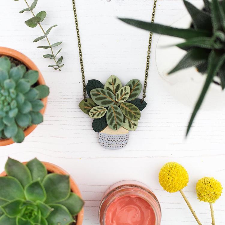 Houseplant wooden necklaces
