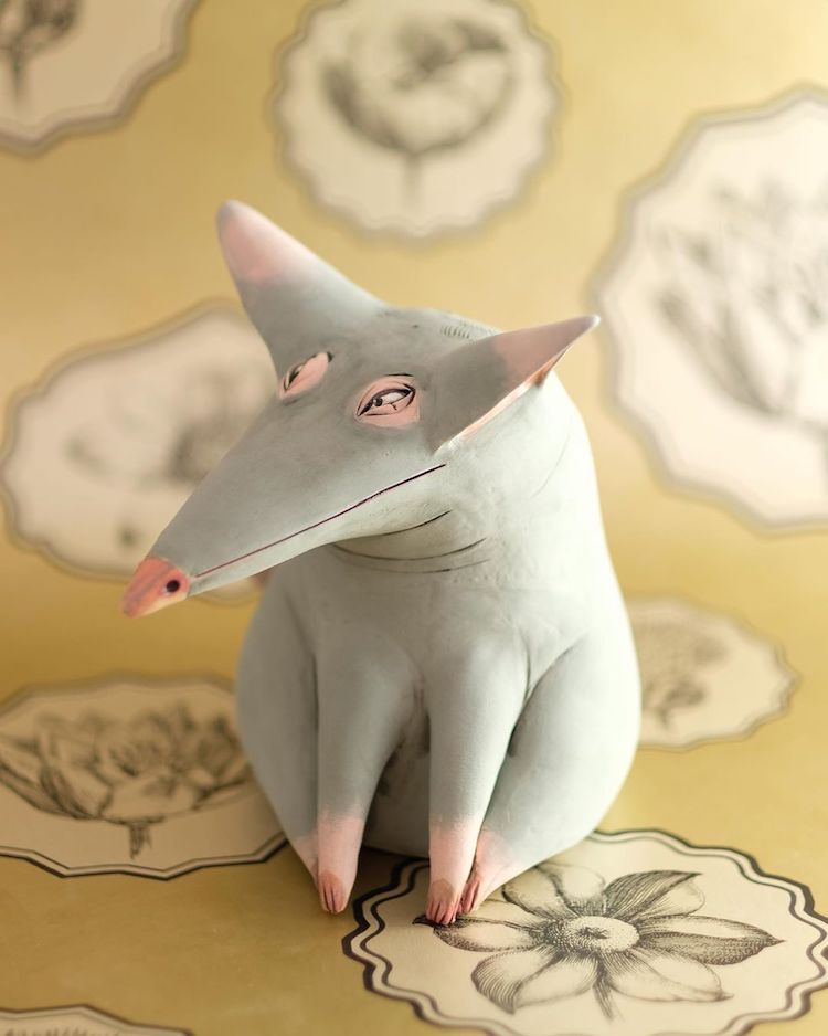 Ceramic animal sculptures by Nastia Calaca