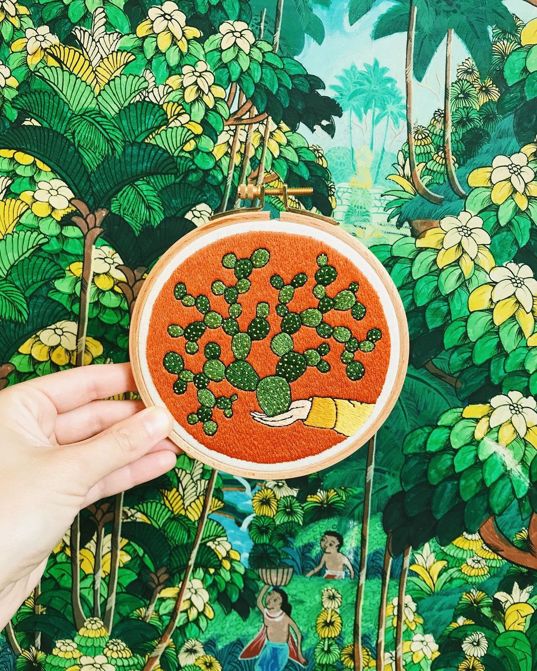 Contemporary Embroidery by Mina Ivanova