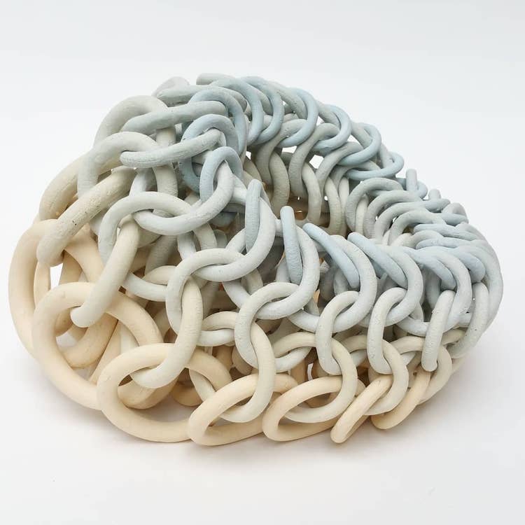 Ceramic sculpture by Cecil Kemperink