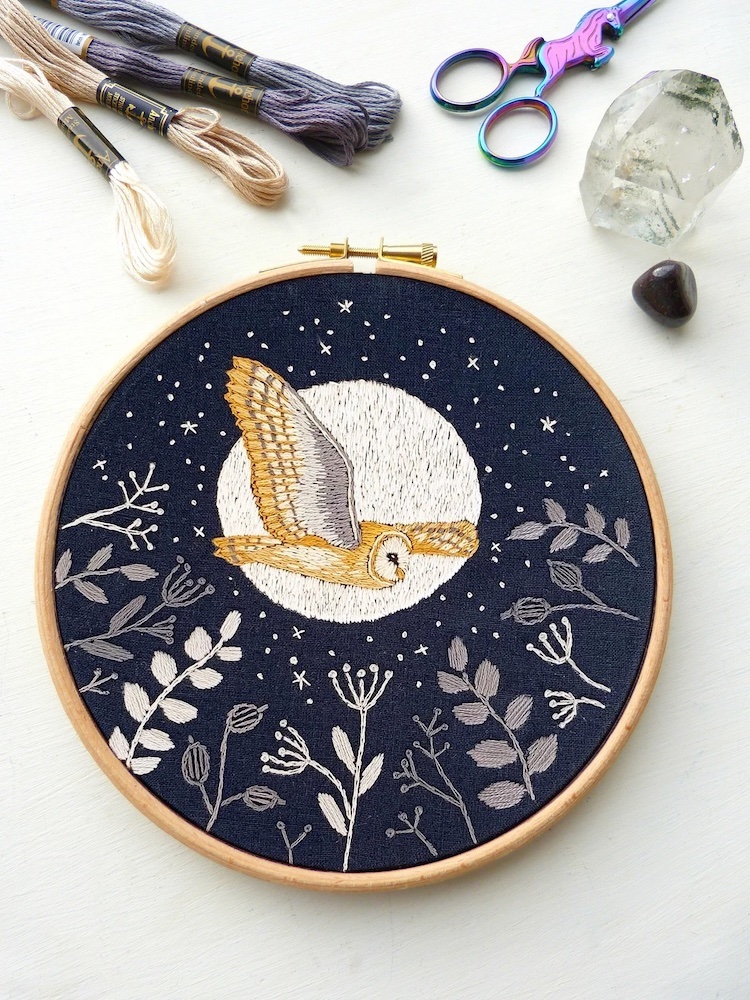 Fall-inspired downloadable embroidery pattern