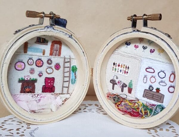 Embroidery That's Like Polly Pocket