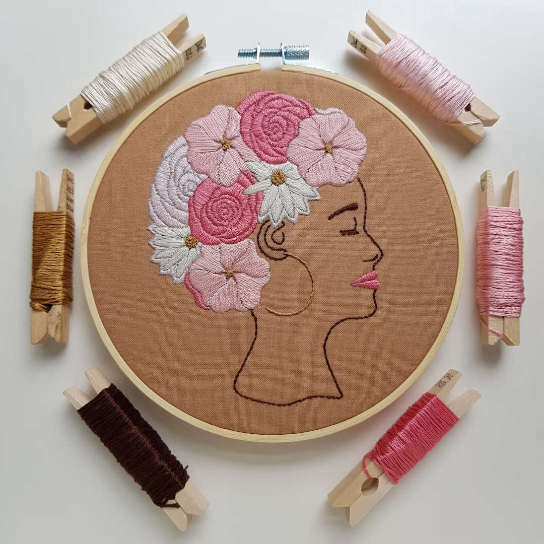 Embroidery pattern to celebrate Galentine's Day