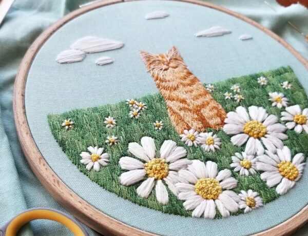 Cat embroidery pattern