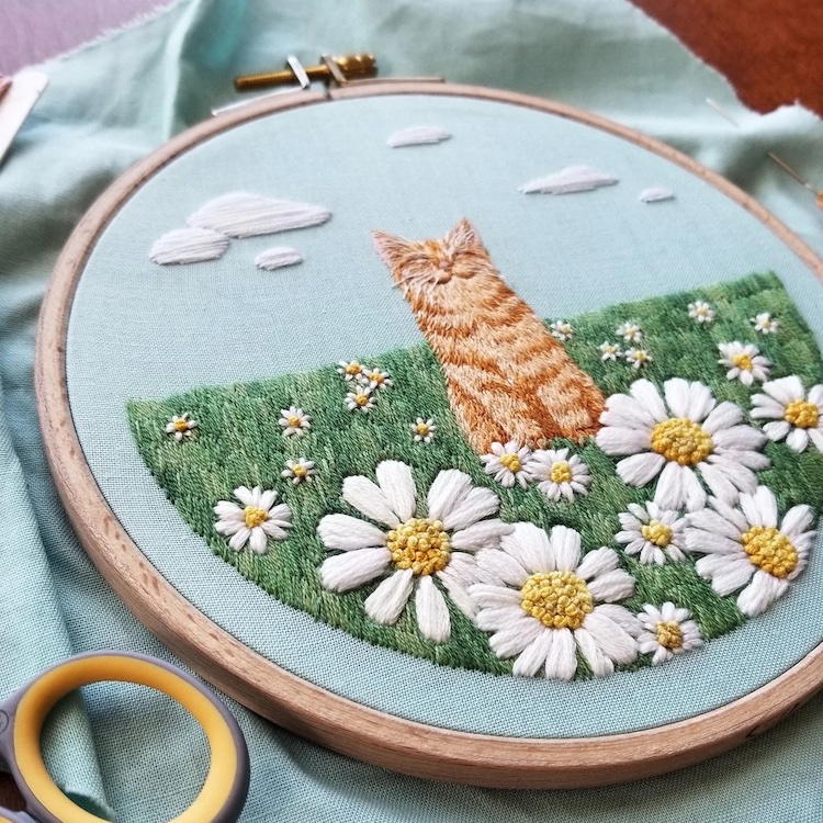 Cat embroidery pattern